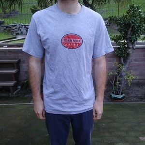 Vintage nike tee